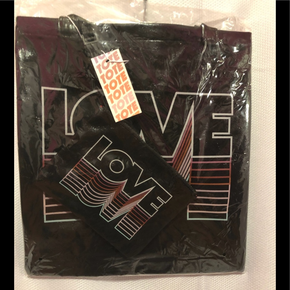 Tote bag